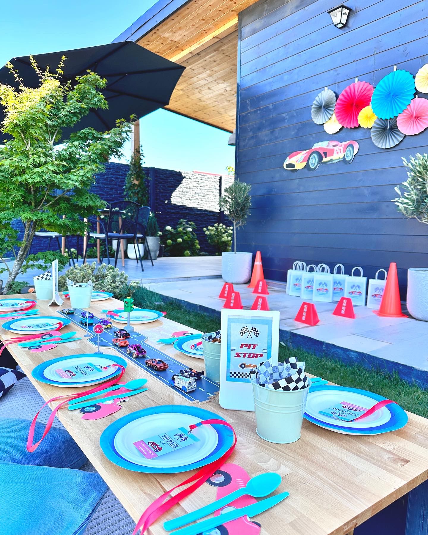 Aranjament masă copii 18